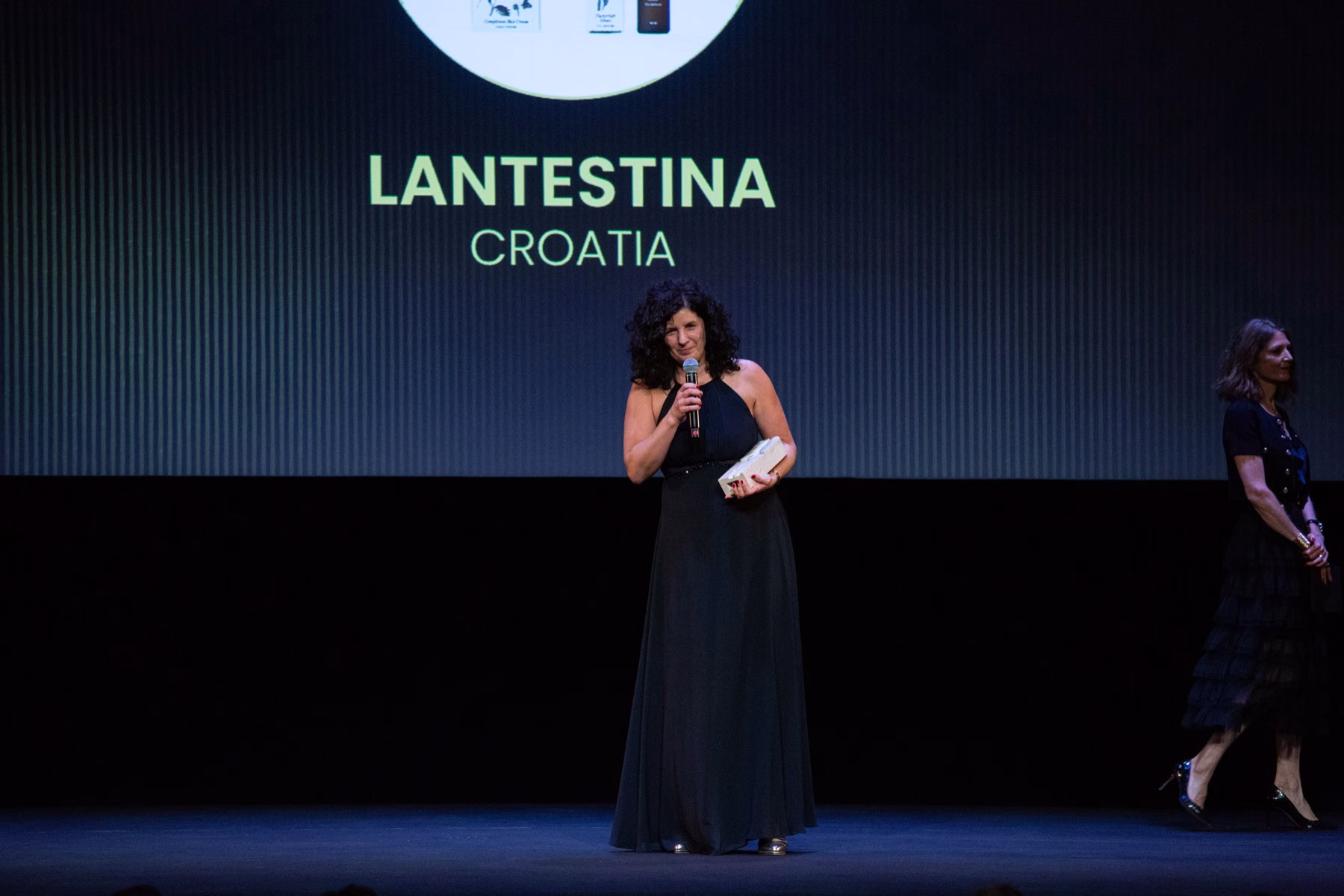 Founder Ivana Ključarić giving the New Brand of the Year acceptance speech for Lantestina, Croatia